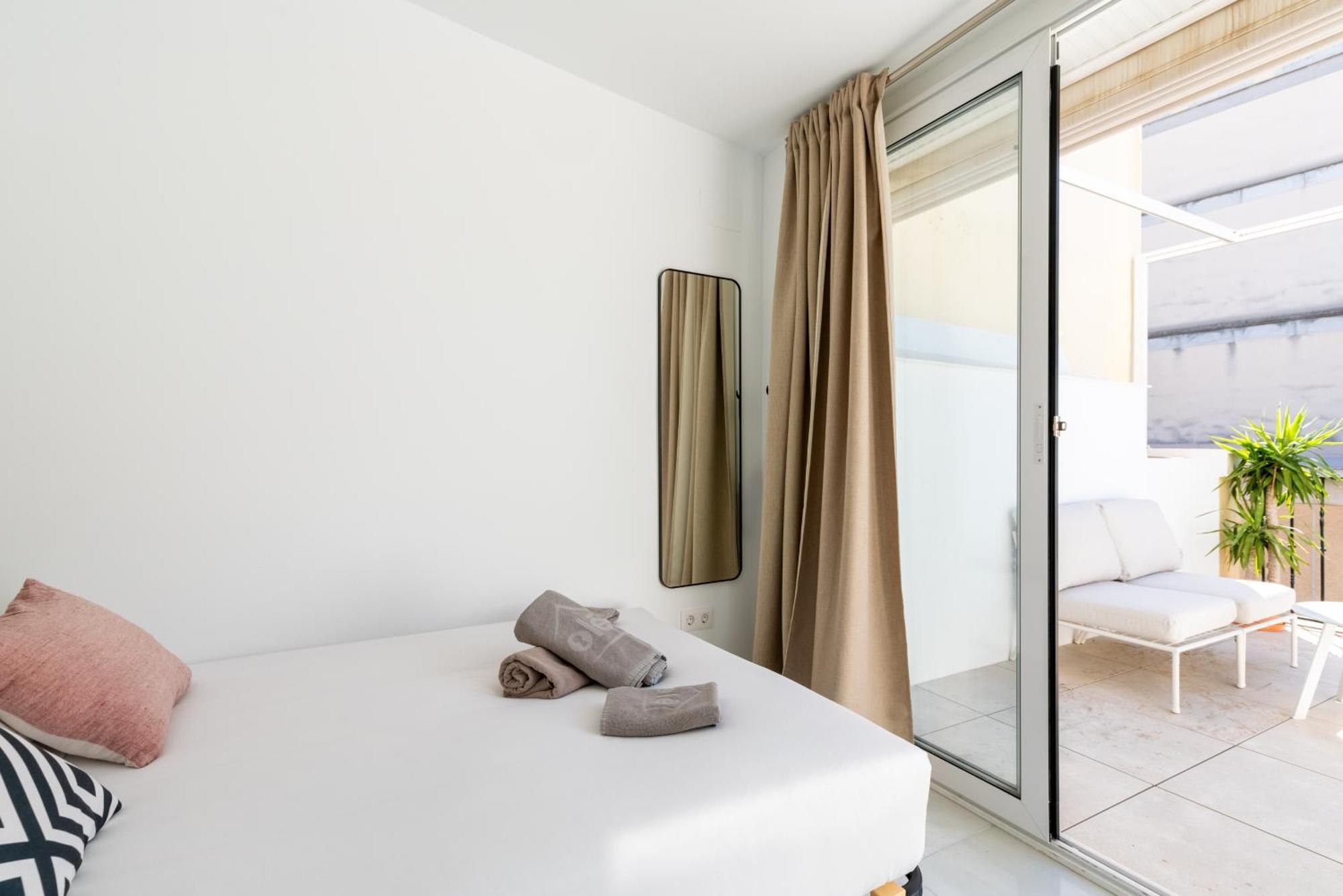Duplex Con Terraza Junto A La Catedral Apartment Sevilla Exterior foto
