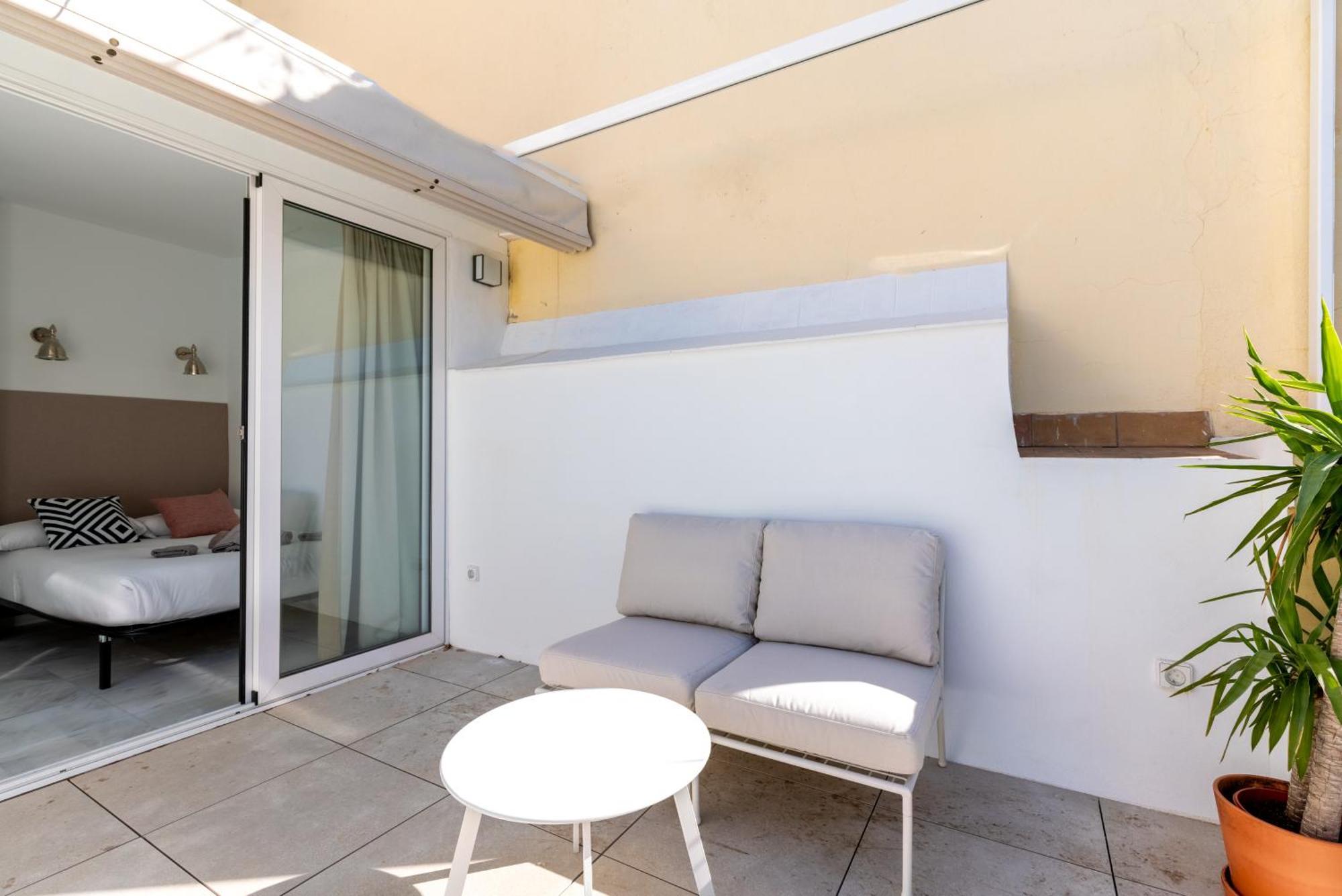 Duplex Con Terraza Junto A La Catedral Apartment Sevilla Exterior foto